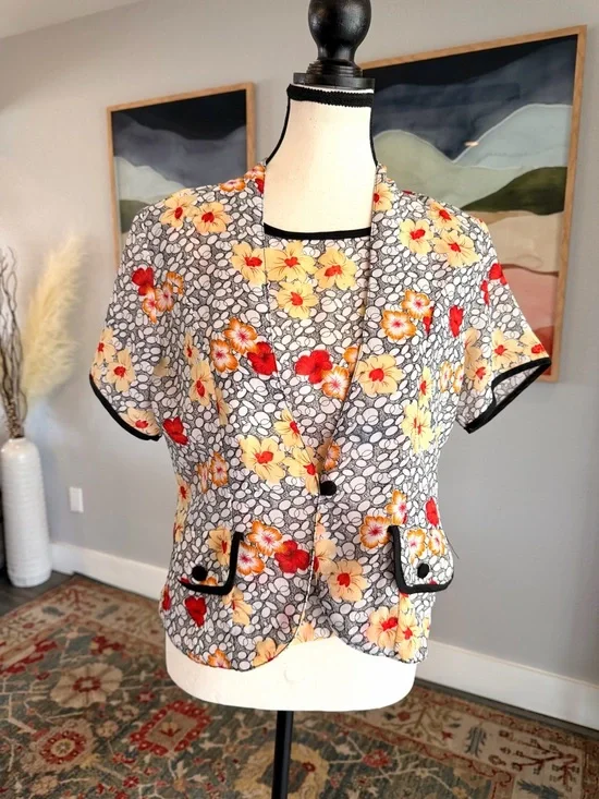 Vintage Yellow & Red Floral Short Sleeve Tank and Topper - Picture 2 of 12